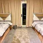 Cozy Studio W.Private Heated Swimming Pool In New Cairo