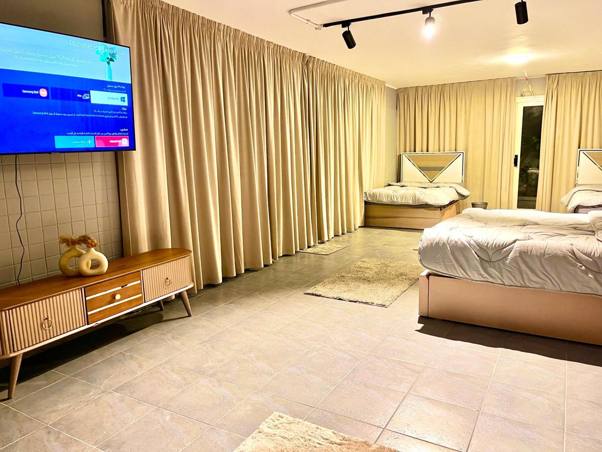Cozy Studio W.private Heated Swimming Pool In New Cairo